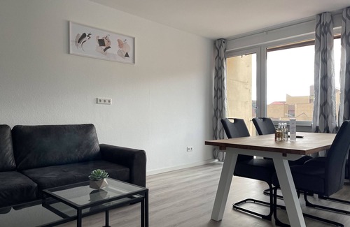 Innenstadt Apartment | Modern studios in the heart of OS I home2share