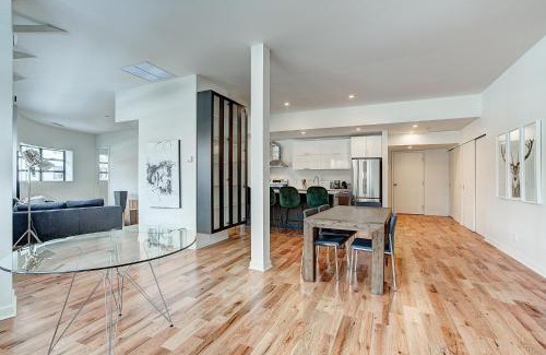 Cote-Des-Neiges—Notre-Dame-De-Grace Apartment | Modern Suites in NDG
