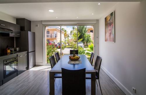 Nettle Bay Apartment | Modern T2 Mahé Baie Nettlé