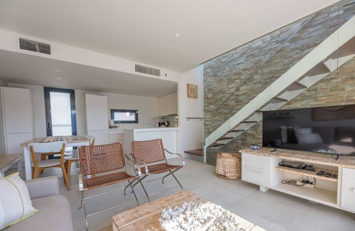 Puerto de Soller House | Modern townhouse with fantastic views of the Port of Sóller.
