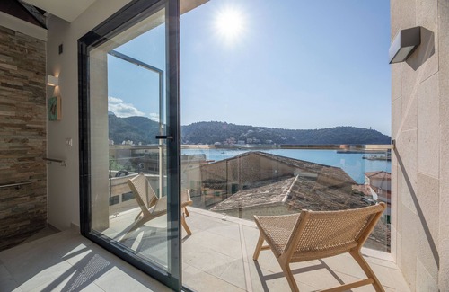 Puerto de Soller House | Modern townhouse with fantastic views of the Port of Sóller.