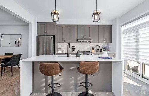 Cardinal Creek House | Modern Townhouse for Families | Game Room, 2 Parking Spots, 20 Min to Downtown