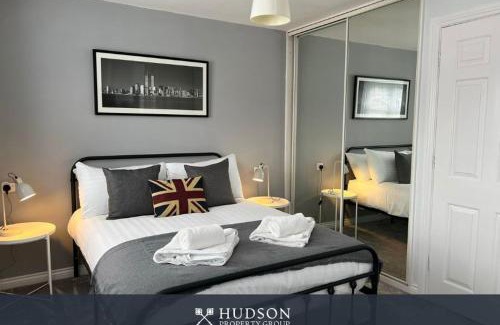Telford House | Modern Townhouse with Garden