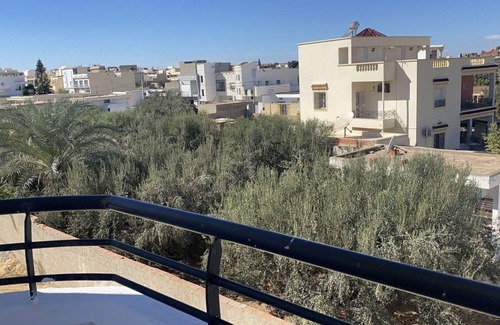 Shaline Apartment | Modern Two Bedroom Apartment, 5 minutes from the Golden beach and Hotels