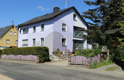 Nordhalben Apartment | Modern vacation apartment (90 sqm) for up to 7 people