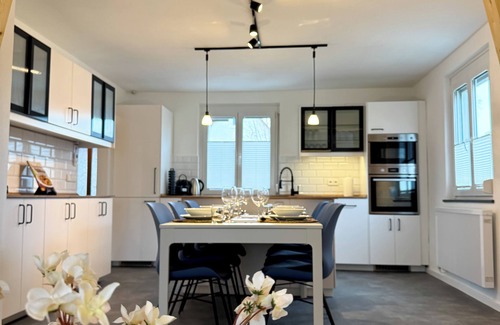 Boeblingen House | Modern vacation home Böblingen, up to 8 persons
