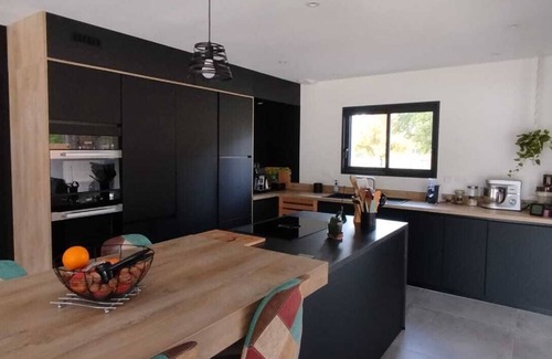 Onesse-et-Laharie Villa | Modern villa with pool near the ocean and forest edge