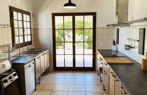 Cap d'en Font Villa | Modern villa with AC and private pool, free WiFi