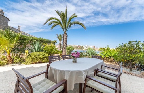 Quesada Villa | Modern villa with great location