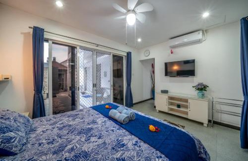 Kuta Villa | Modern villa with private pool , full kitchen and parking