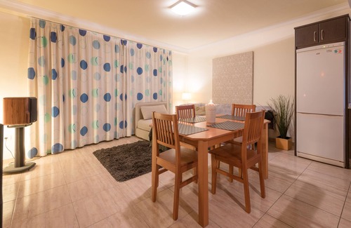 Playa de Arinaga Apartment | Modern well equipped apartment on the beach of Arinaga