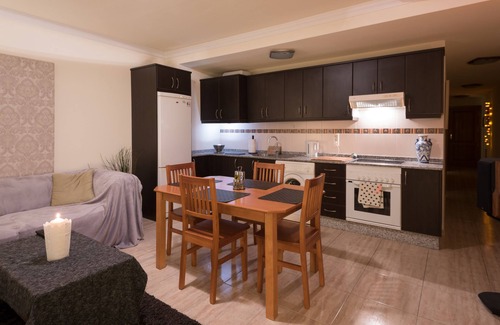 Playa de Arinaga Apartment | Modern well equipped apartment on the beach of Arinaga