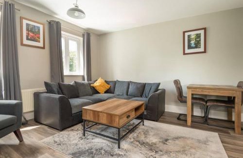 Sindlesham Apartment | Modern, Well Presented 2-Bedroom Apartment, With Parking, Opposite Nirvana Spa