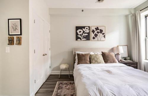Union City Apartment | Modern West Hoboken 1- Bed 15 Minute Commute To NYC