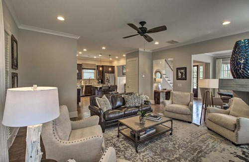 Westside House | Modern West Town Home - Mins to Downtown Atlanta!