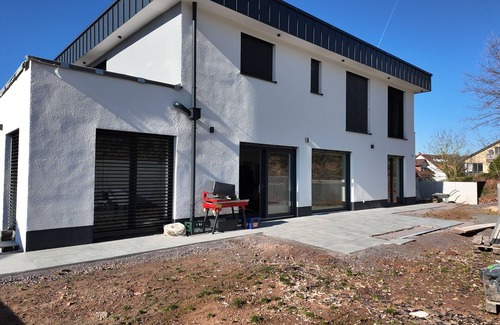 Contwig Apartment | Modern work and relaxation paradise