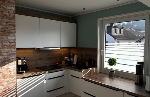 Hellenthal Apartment | Moderne Ferienwohnung im Herzen Hellenthals