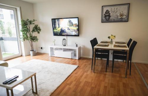 Leimen Apartment | Moderne Ferienwohnung in Leimen mit Balkon, WeHome Komfort