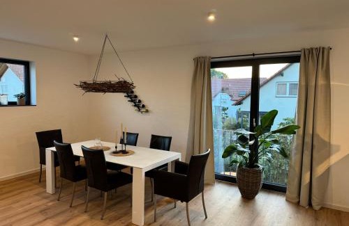 Venningen Apartment | Moderne Ferienwohnung mit Terrasse, Grill & Privatparkplatz