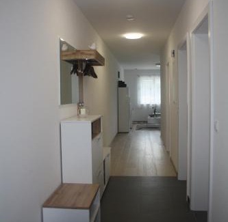 Graz Apartment | Moderne Gartenwohnung nähe LKH Univ Klinikum Graz