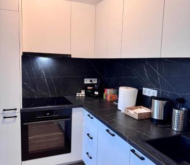 Stammersdorf Apartment | Moderne Ruheoase mit Balkon