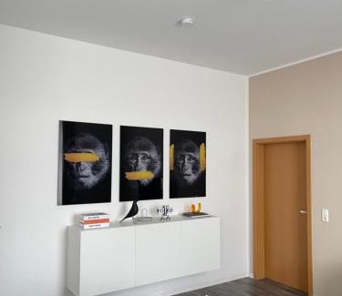 Altenburg Apartment | Moderne und stilvolle Wohnung direkt am Teich