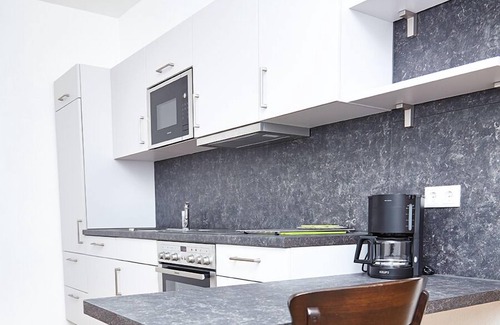 Ebelsbach Apartment | Modernes 50qm Ferienapartment mit Terrasse, kostenfreies WLAN