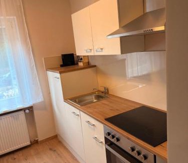 Thiede Apartment | Modernes Apartment 1 mit eigener Küche & Bad - Schuster Homes -