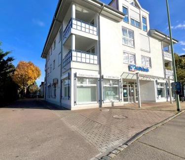 Neu-Ulm Apartment | Modernes Apartment mit Balkon