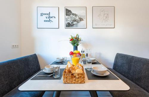 Ruettenscheid Apartment | Modernes Apartment mit Garage & PS4 in Messenähe von STAY YOUR WAY