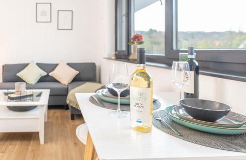 Moselweiss Apartment | Modernes Apartment mit privatem Stellplatz wenige Minuten von der Innenstadt & Mosel