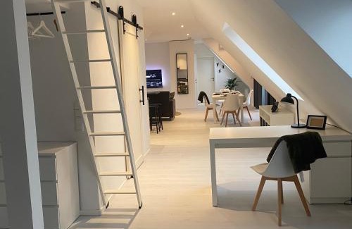 Fuldatal Apartment | modernes DG Apartment Schloofschdubb Nähe Kassel