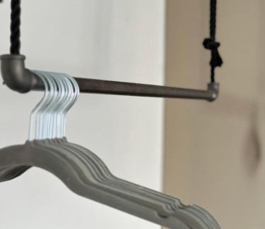 Eutritzsch Apartment | Modernes, mediales Apartment, Nähe der Neuen Leipziger Messe, bis vier Personen