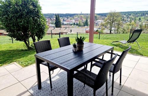 Schoemberg Apartment | Modernes Panorama-Domizil