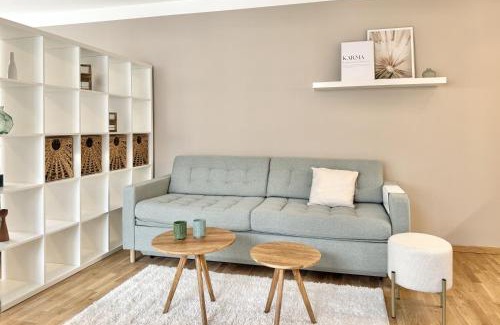 Wiener Neustadt Apartment | Modernes Studio beim Domplatz