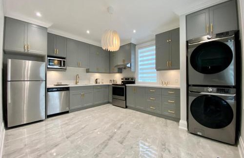 Vaughan Villa | Modernized Heritage Home 2 BR Near Wonderland