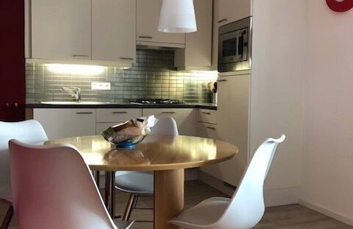 Cadzand-Bad House | Modernly furnished 4-person holiday apartment in Cadzand only 100 meters from the beach