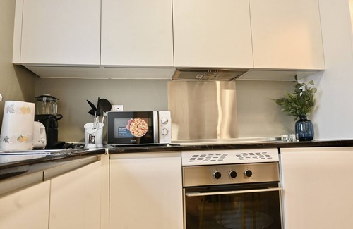 Prosperidad Apartment | Moderno Apartamento de dos dormitorios y dos baños en Avenida América