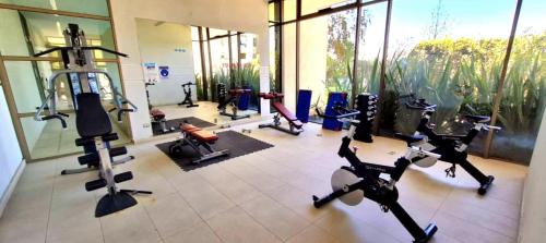 Apoquindo Apartment | Moderno Departamento I Piscina Temperada I Calefacción I GYM I Lavandería I Piscina en Azotea I Estacionamiento I Las Condes