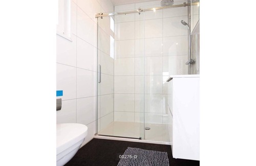 Cromvoirt Ski Chalet | ✓ Module Special at Résidence de Leuvert ✓ Holiday home for 4 persons ✓ Located near Den Bosch (Noord-Brabant) ✓ Near De IJzeren Man ✓ Book directly through the park