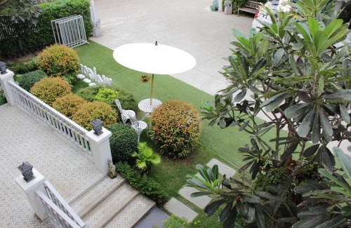 Mae Sot Resort | Moeimanee Resort