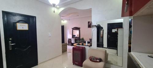 Deroua House | Mohammed V Airport HOME