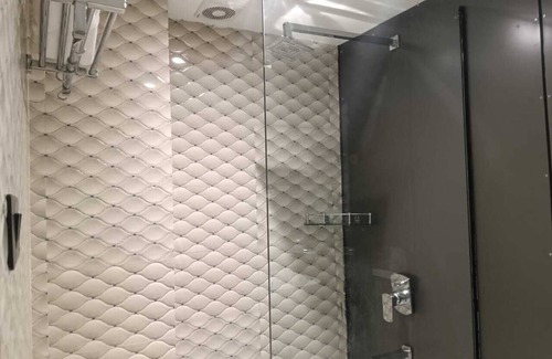 Bahadrabad Hotel | MOHANS INN