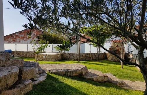 Caldas da Rainha House | Moinho Branco (molen)