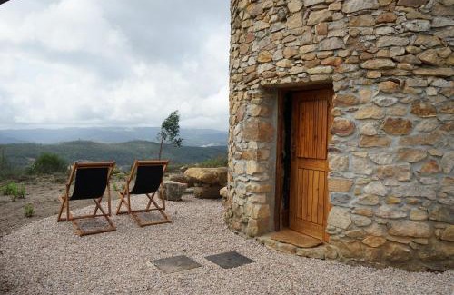 Friumes e Paradela Cabin | Moinhos do Alecrim