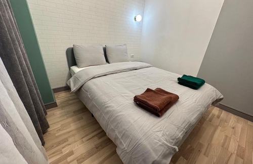 Iasi Apartment | Mojo-Jojo/a funky stay