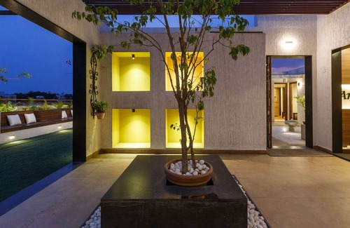 Yelahanka Apartment | Moksh Pool & Spa Suites