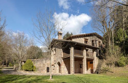 La Vall de Bianya Ski Chalet | Molí d'en Puig