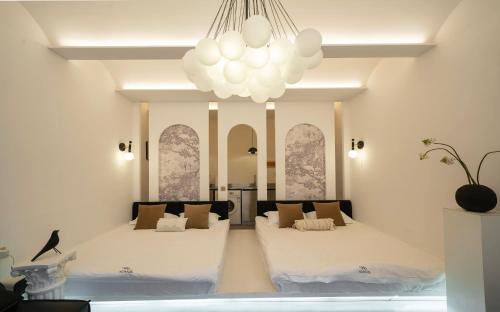 Jing'an Apartment | Molly B&B-Jing'an Temple near the subway private yard Townhouse garden villa