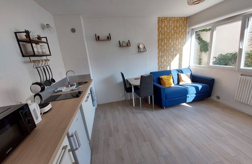 Vesoul Apartment | Mon Beau Studio